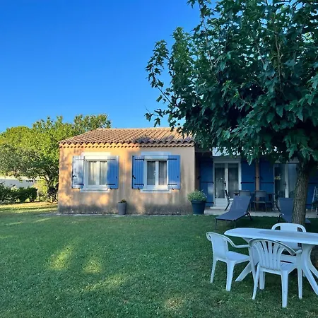 La Villa De L'Aygues Camaret-sur-Aigues Exterior photo